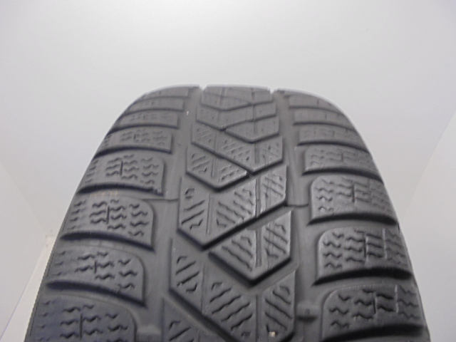 Pirelli Sottozero 3 pneumatiky
