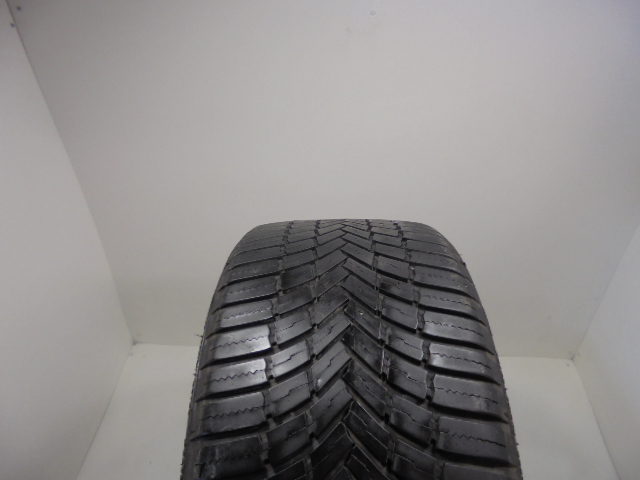 Bridgestone A005 pneumatiky