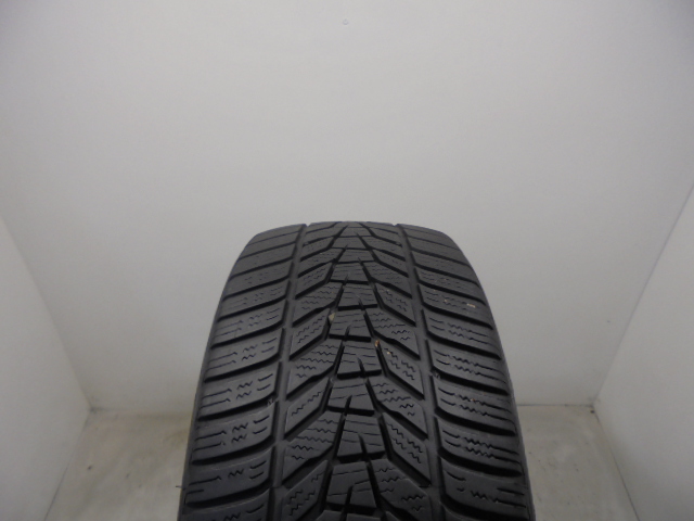 Hankook W330 pneumatiky
