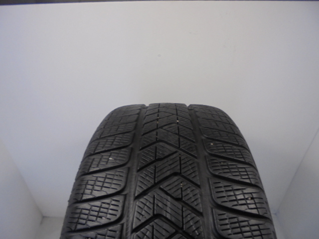 Pirelli Scorpion Winter pneumatiky