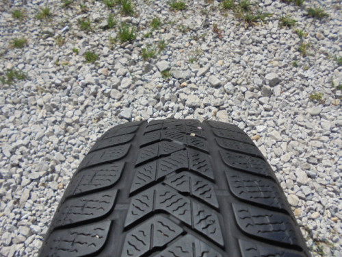 Pirelli Sottozero 3 pneumatiky
