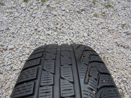 Pirelli Sottozero 2 pneumatiky